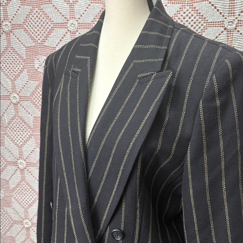 Mondi Vintage Wool Blazer Pinstripe Black Gold Size 38/ Sz 6-8 - Picture 2 of 8